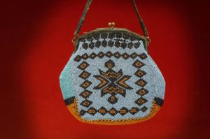BEADED PRAIRIE PURSE