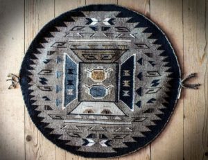 NAVAJO RUG: TWO GREY HILLS: SUN'S HOUSE