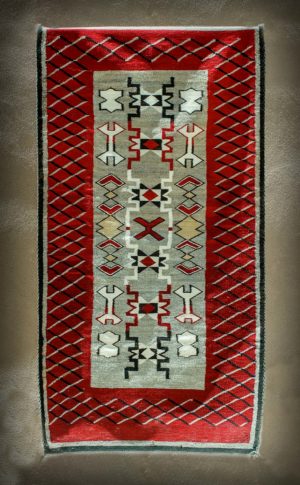 NAVAJO RUG: TEEC NOS POS