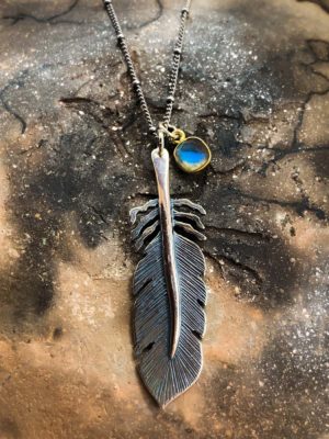 EAGLE FEATHER PENDANT WITH LABRADORITE