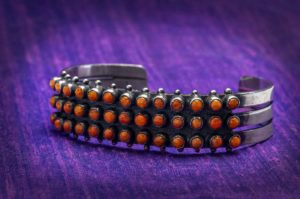 ZUNI PETI-POINT BRACELET
