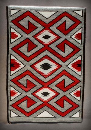NAVAJO RUG: KLAGETOH / TEEC NOS POS