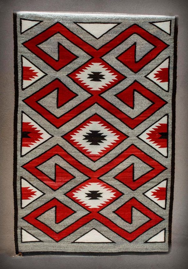 NAVAJO RUG: KLAGETOH / TEEC NOS POS