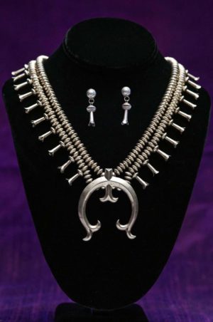 SQUASH BLOSSOM WITH NAJA & EARRINGS