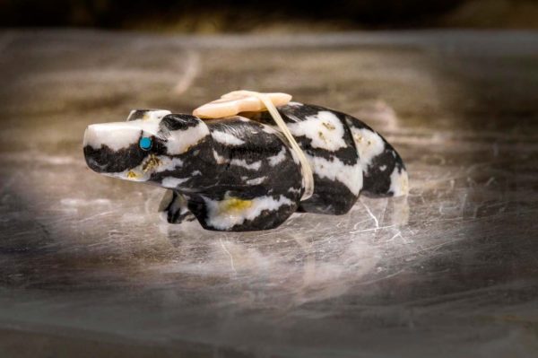 ZUNI FETISH: BADGER
