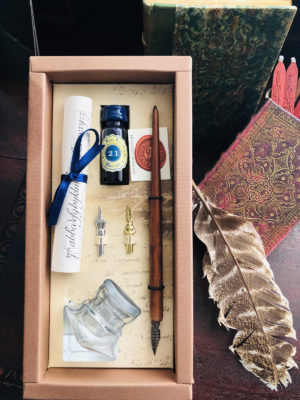 Shakespeare Dip Pen Set with Inkwell