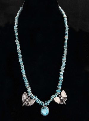 SKY BLUE MARIPOSA NECKLACE