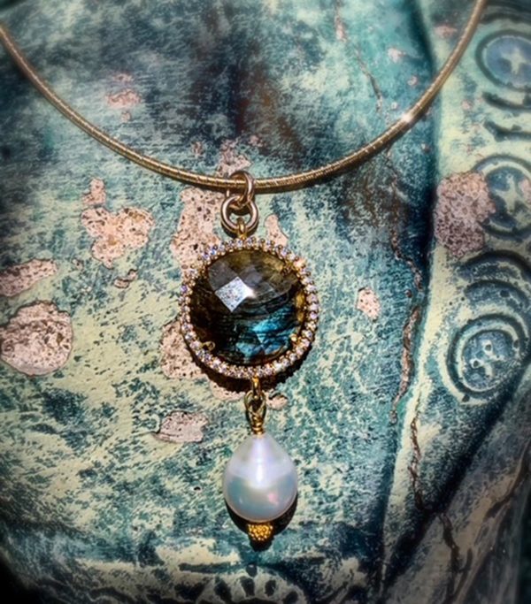 Omega Pearl & Moon Necklace