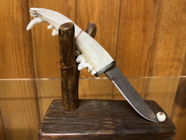 COYOTE JAW KNIFE