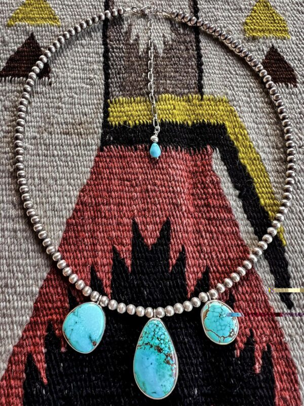 Supernova petite Navajo pearl necklace
